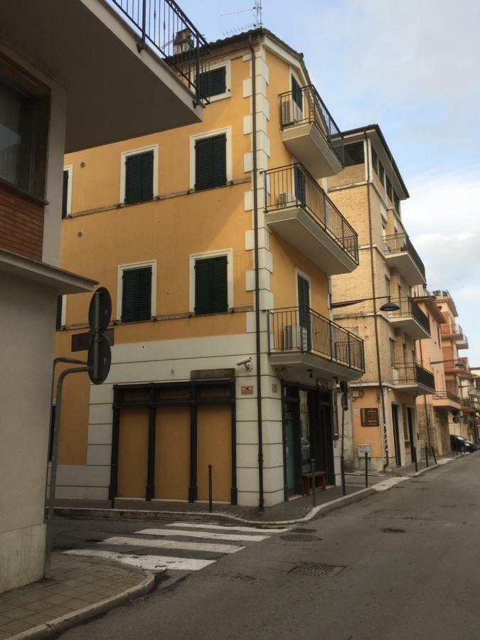 Apartamento Elisa San Benedetto del Tronto Exterior foto